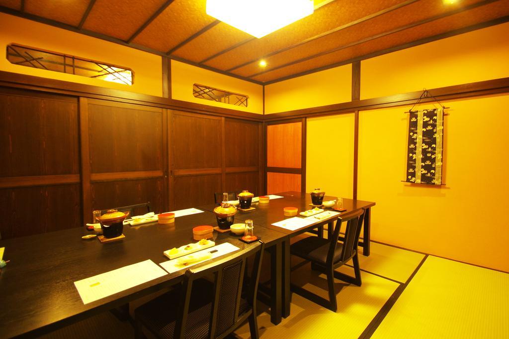 Matsunoyama Onsen Izumiya Hotel Tokamachi Exterior foto